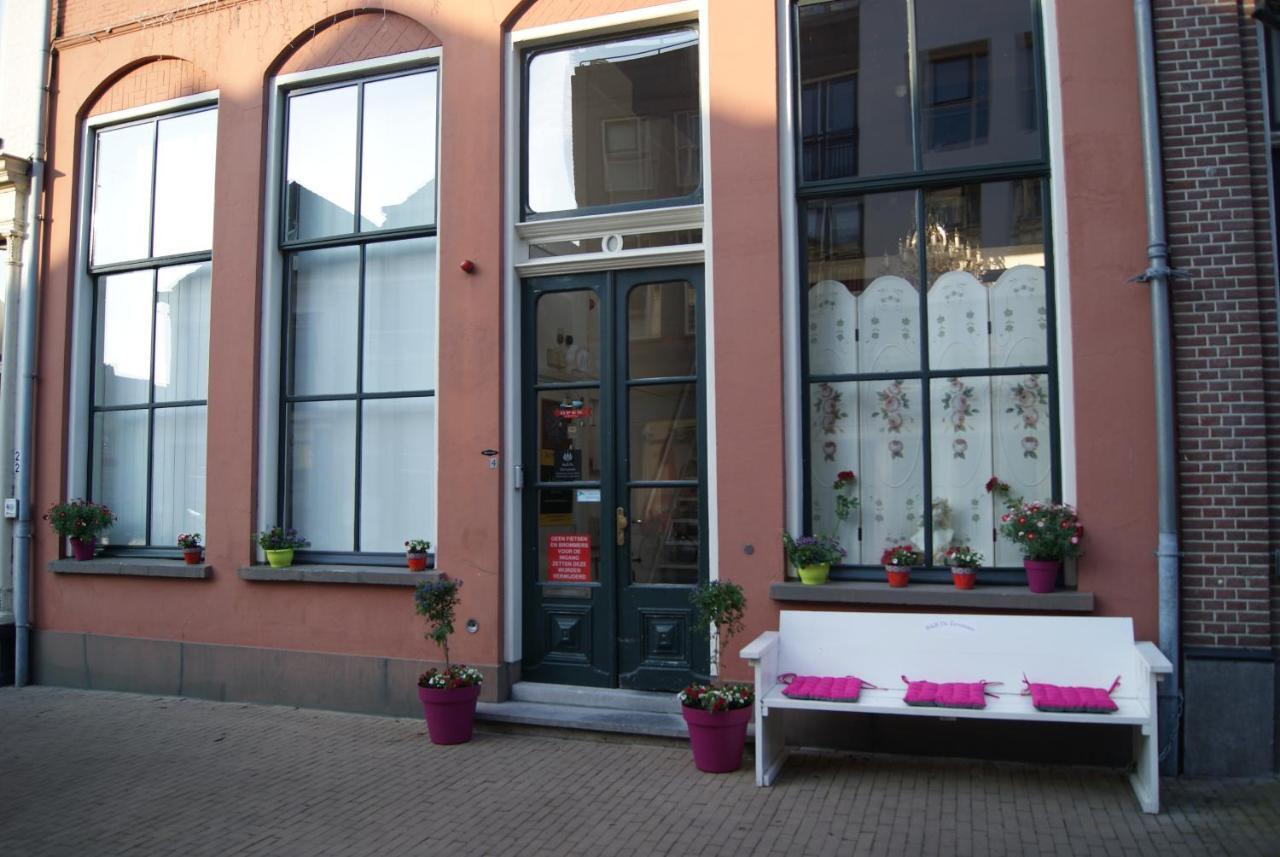 De Zevenster "Gevestigd Aan De Winkelstraat" Kampen Exterior foto